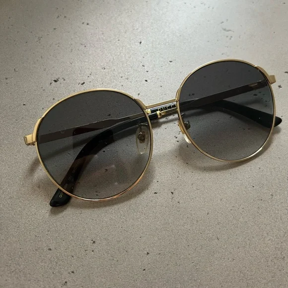 Gucci | Accessories | Gucci Gold And Black Aviator  display picture 2